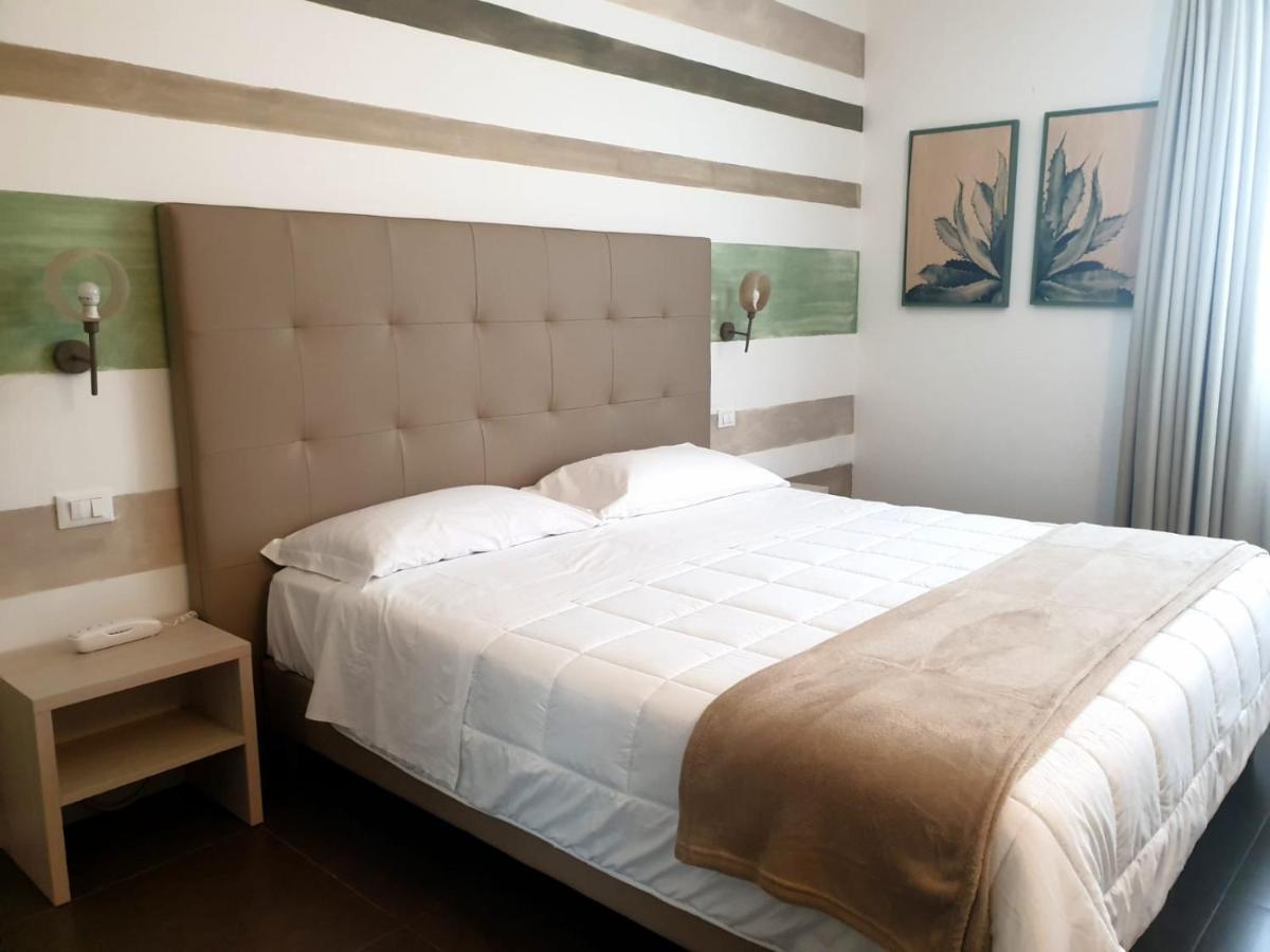 Hotel Grel Chiaramonte Gulfi Zewnętrze zdjęcie