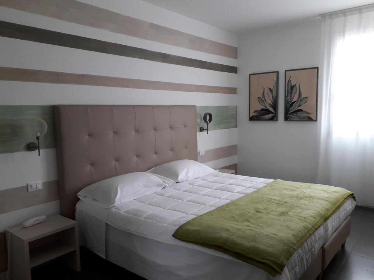 Hotel Grel Chiaramonte Gulfi Zewnętrze zdjęcie